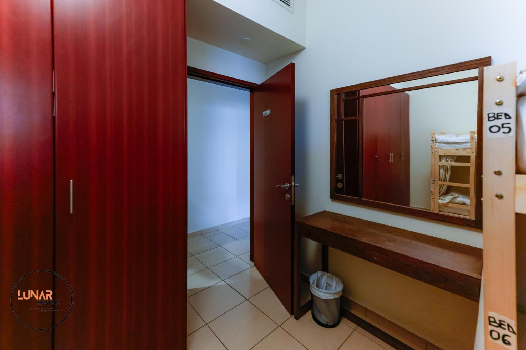 דובאי Lunar Cozy Hostel - Jbr מראה חיצוני תמונה