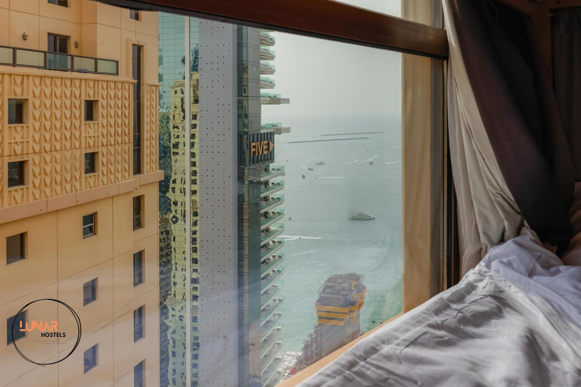 דובאי Lunar Cozy Hostel - Jbr מראה חיצוני תמונה