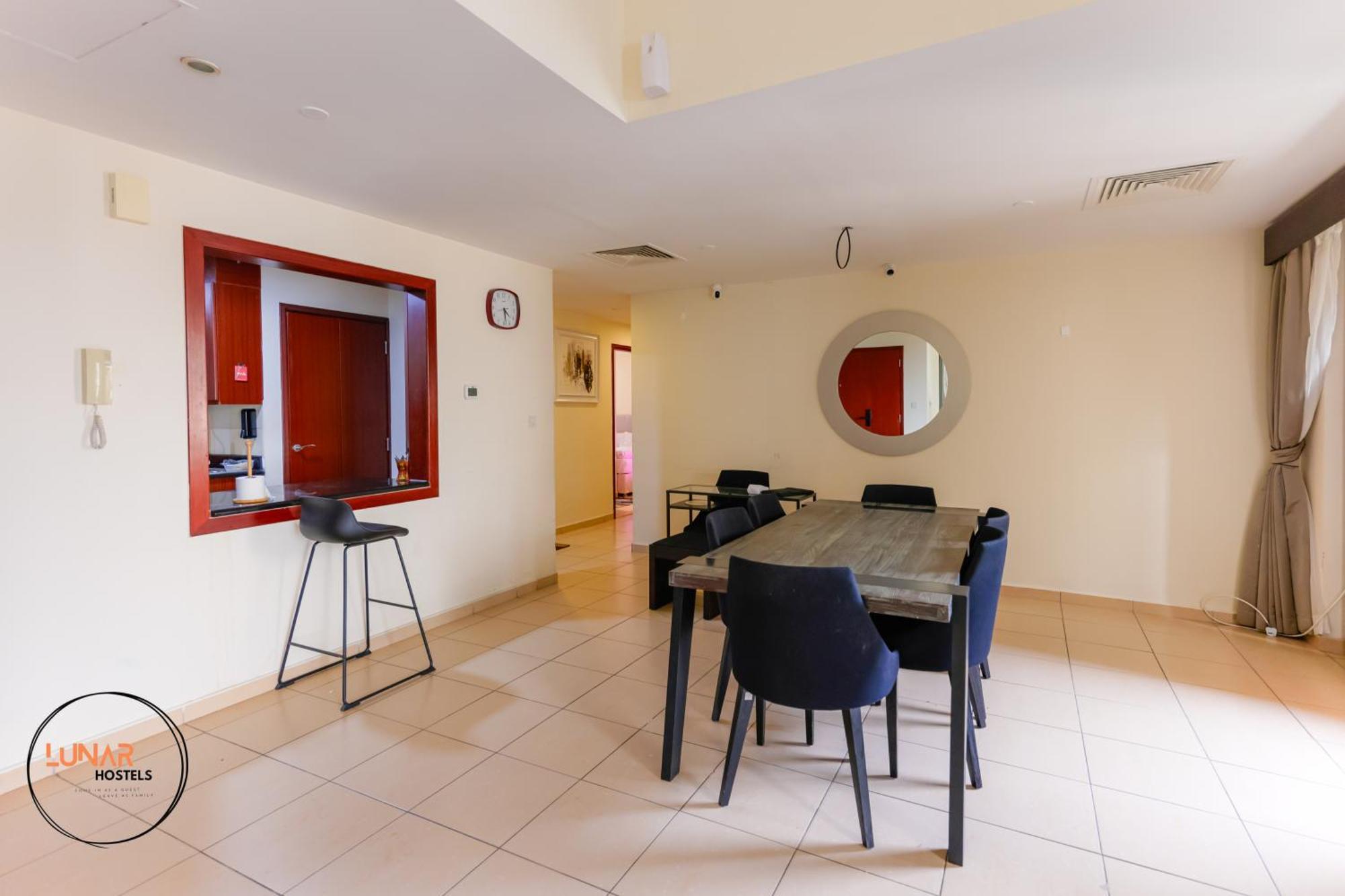 דובאי Lunar Cozy Hostel - Jbr מראה חיצוני תמונה