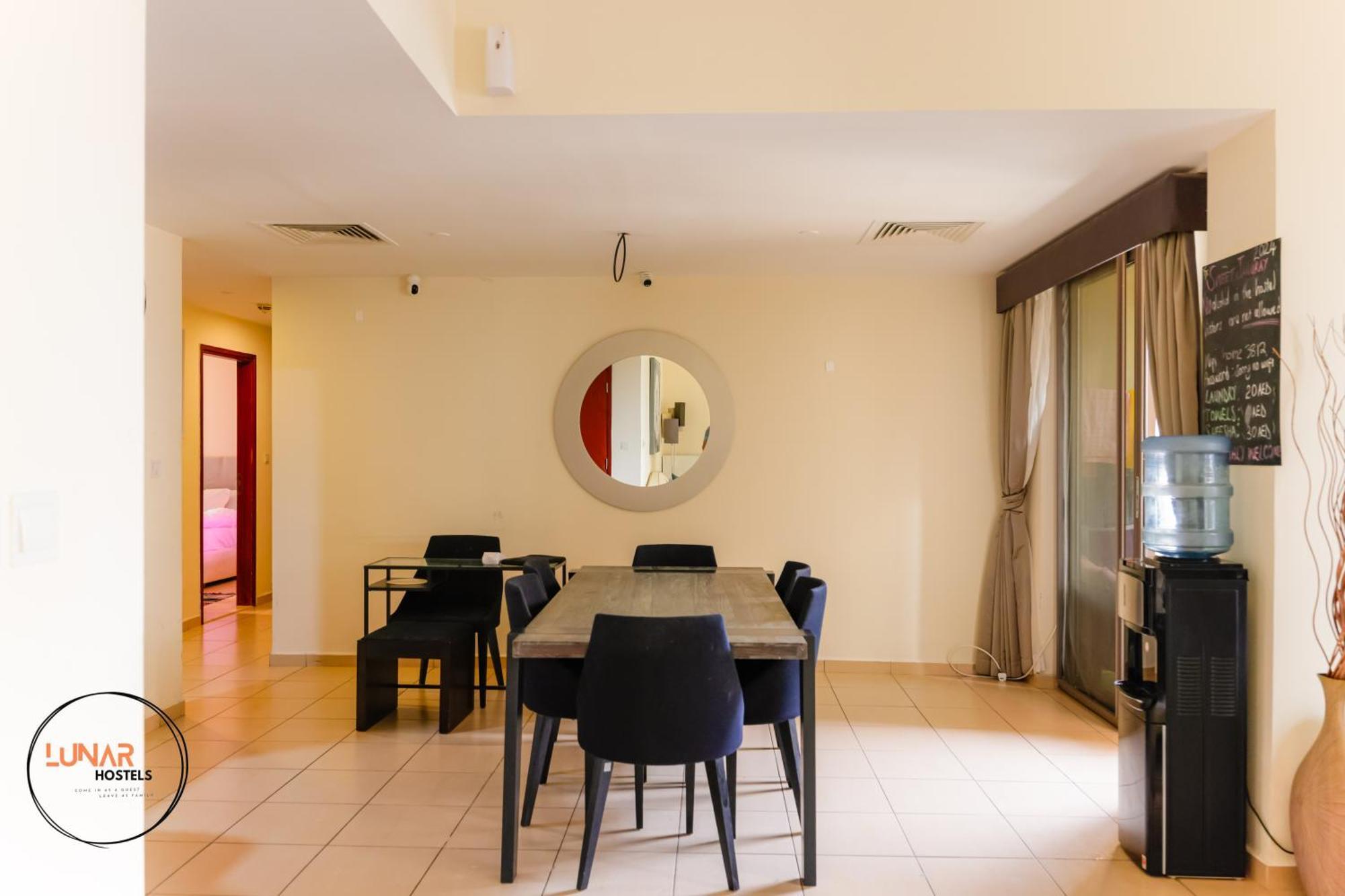 דובאי Lunar Cozy Hostel - Jbr מראה חיצוני תמונה
