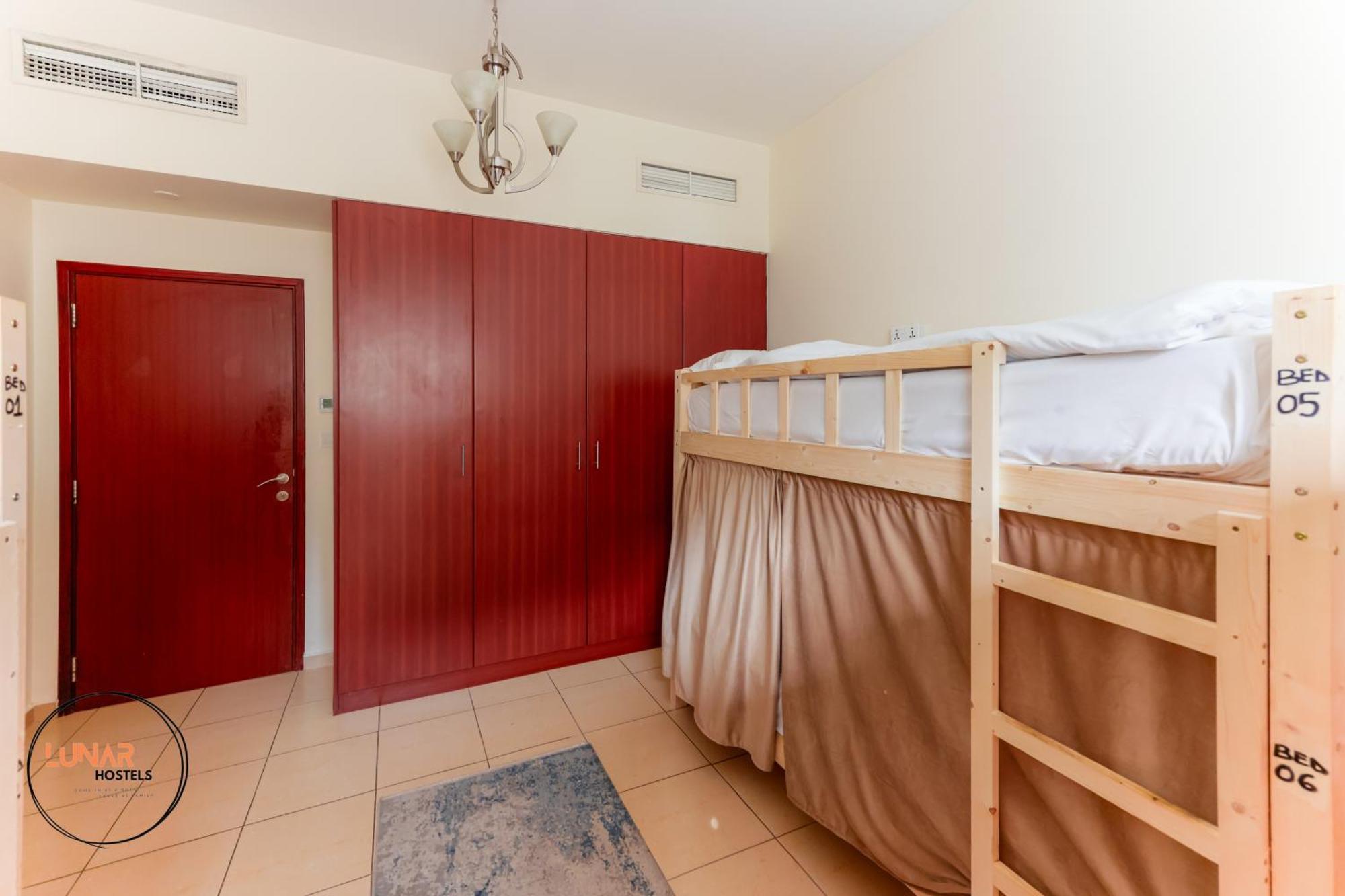 דובאי Lunar Cozy Hostel - Jbr מראה חיצוני תמונה